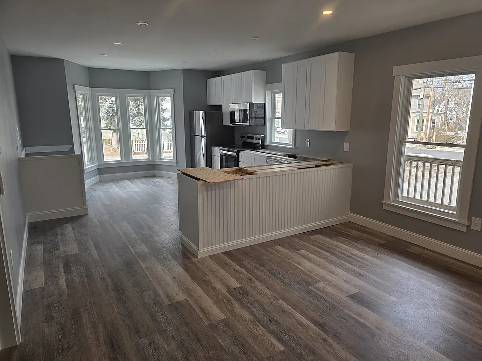 kitchen/living room