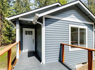 1116 1/2 W 17th, Silverdale, WA 98383