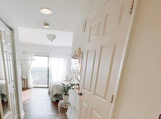 4242 NW 2nd St APT 813, Miami, FL 33126