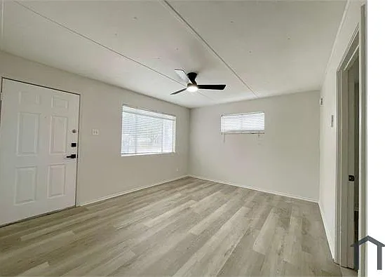 1 bed, 700 sqft, $750 — Photo 2