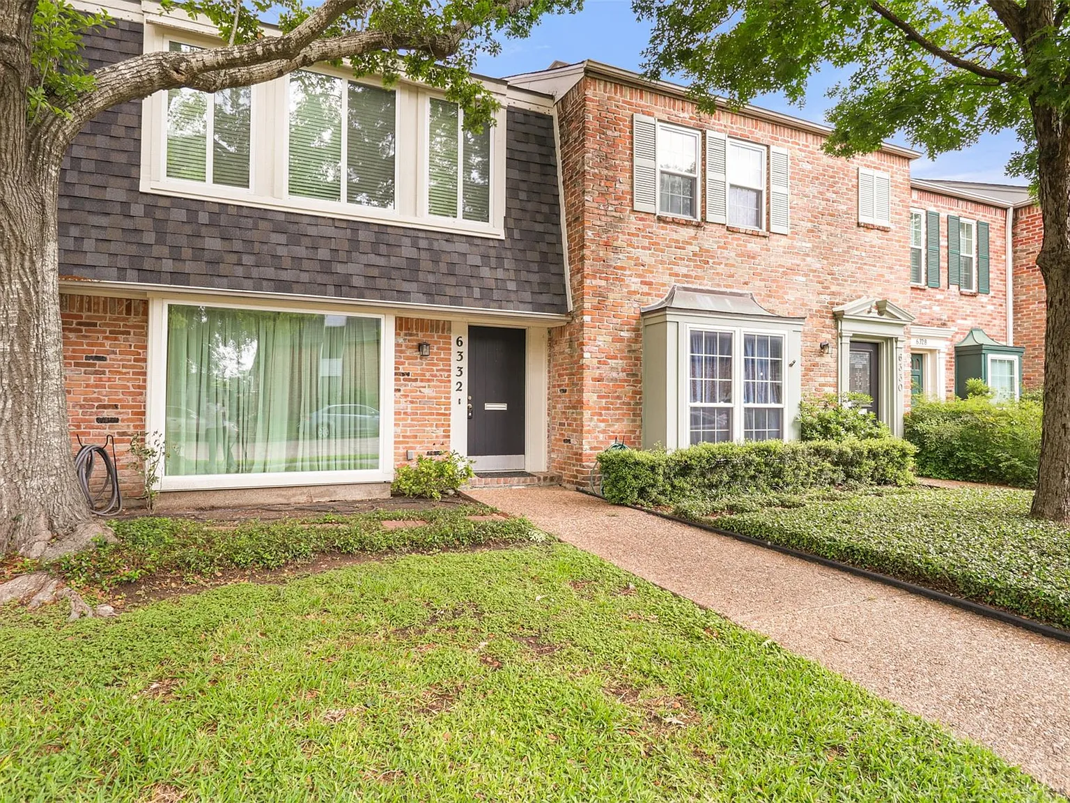2 bed, 1.5 bath, 1520 sqft, $1,925 — Photo 1