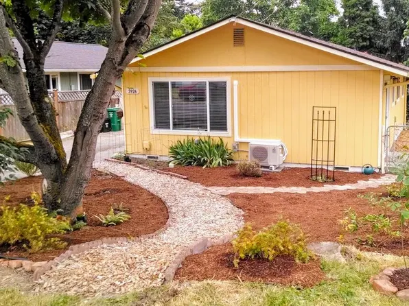 3926 S Findlay St, Seattle, WA 98118