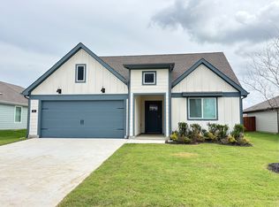 811 Orchid Way, Pilot Point, TX 76258
