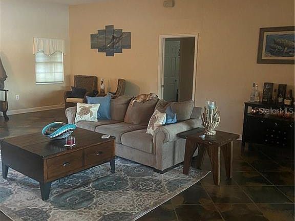 4th image of 6754 Englelake Dr