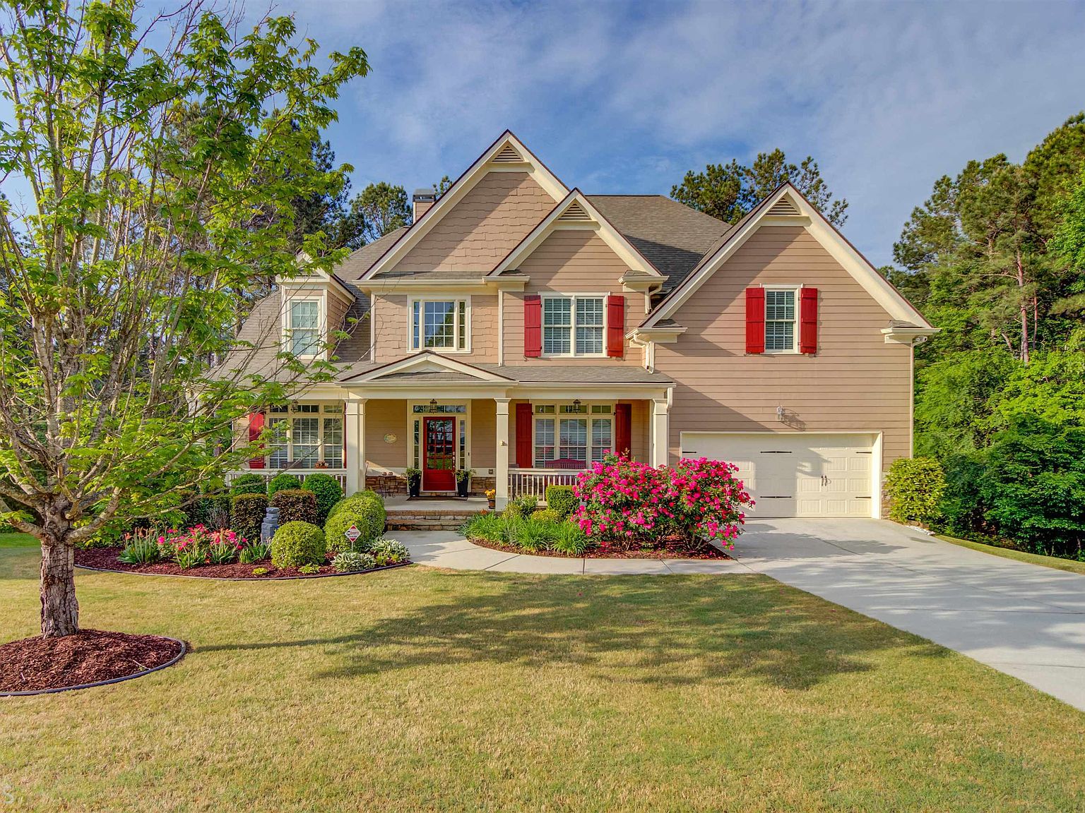 1046 Silver Thorne Dr, Loganville, GA 30052 Zillow