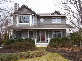 1903 8th St, Radford, VA 24141