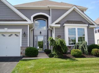 76 Honeysuckle Dr, Manahawkin, NJ 08050
