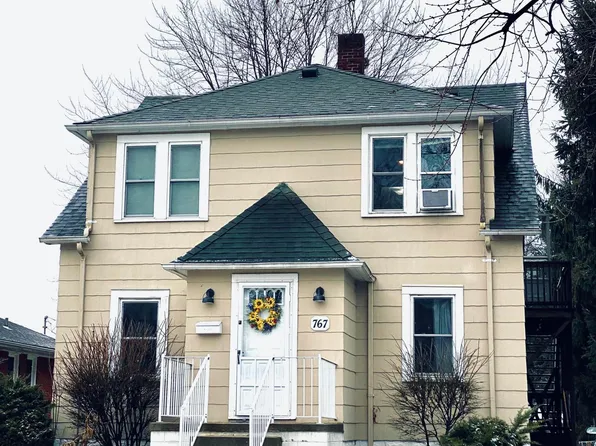 767 Riverbank St #1, Wyandotte, MI 48192