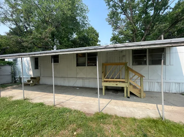 2305 Shell Rd, Hampton, VA