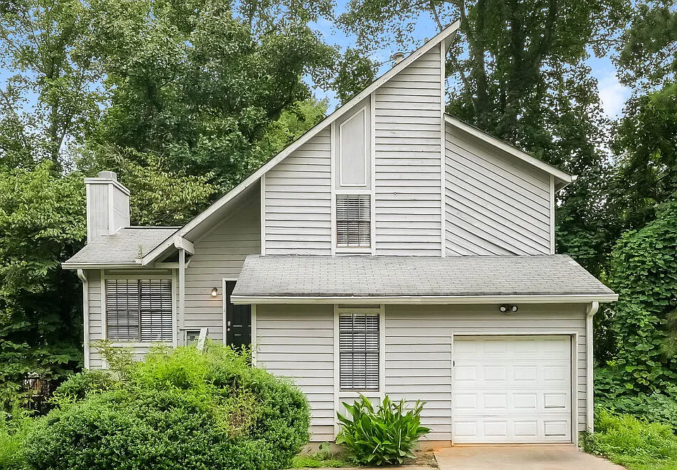 4707 Greenway Rd