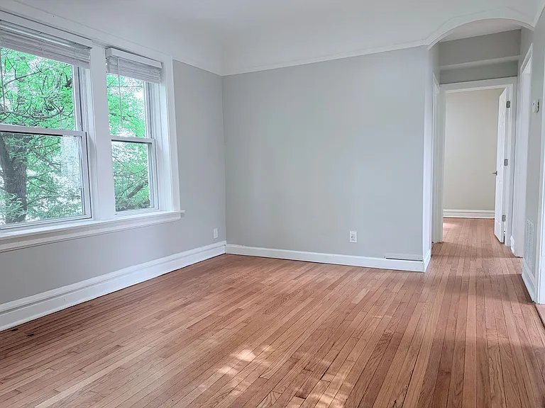 4235 W 26th St #10 — Photo 2