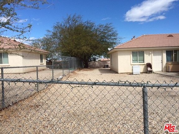 2nd image of 1344 Carpenteria