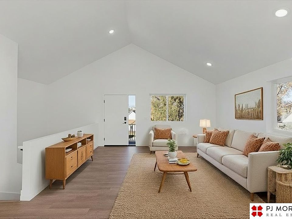 2623 Z St, Omaha, NE 68107 | MLS #22602488 | Zillow