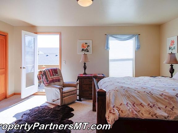 5th image of 128 N Hanley Ave APT B