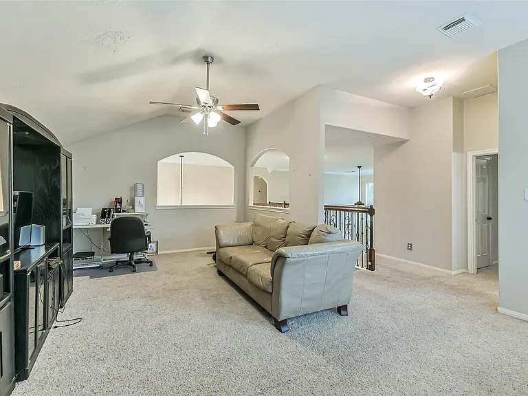 20319 Umber Oak Ct — Photo 29