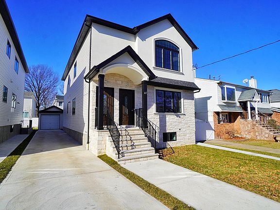 2nd image of 217 Vineland Ave #1
