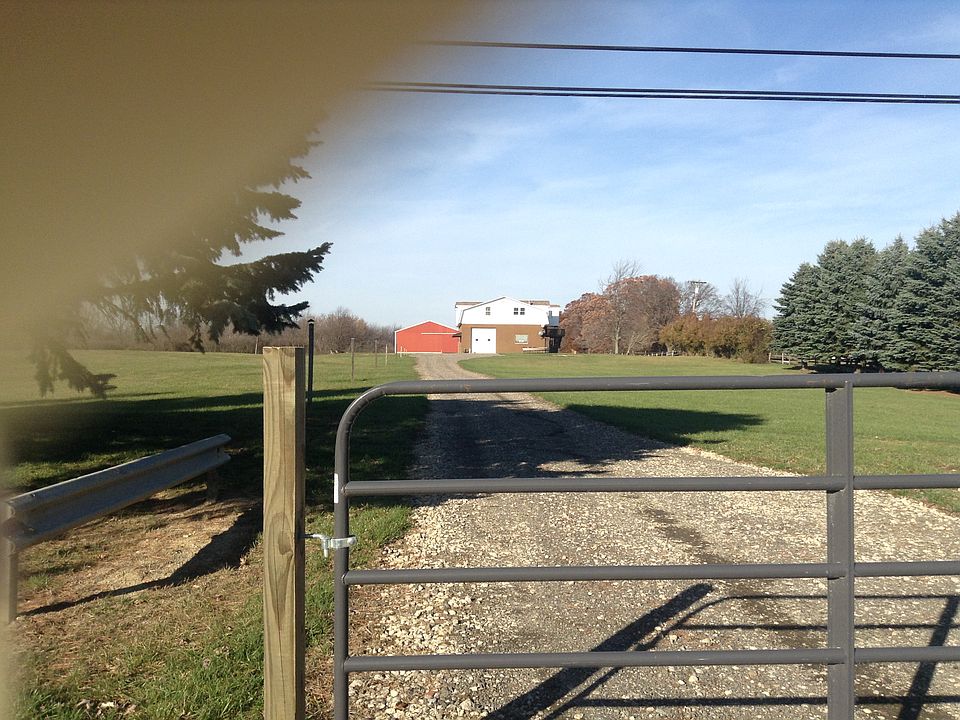 this property is a half mile deep!