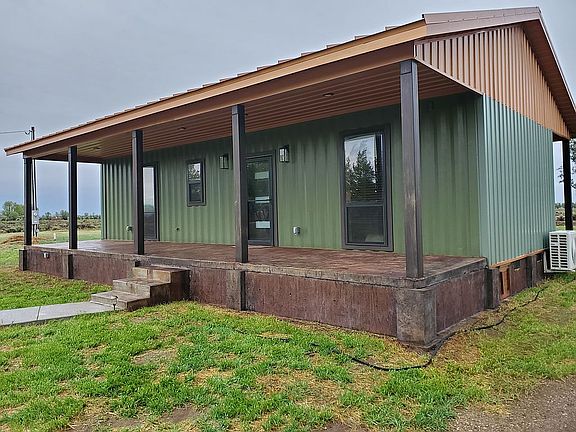 3rd image of 4468 County Road 104 S