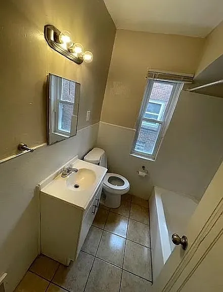 19212 Cliff St — Photo 6