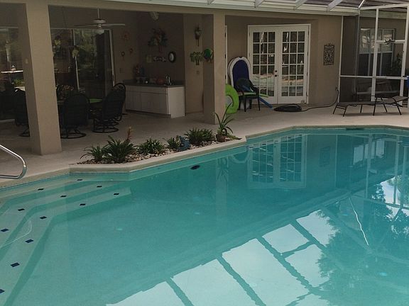 Pool and Lanai