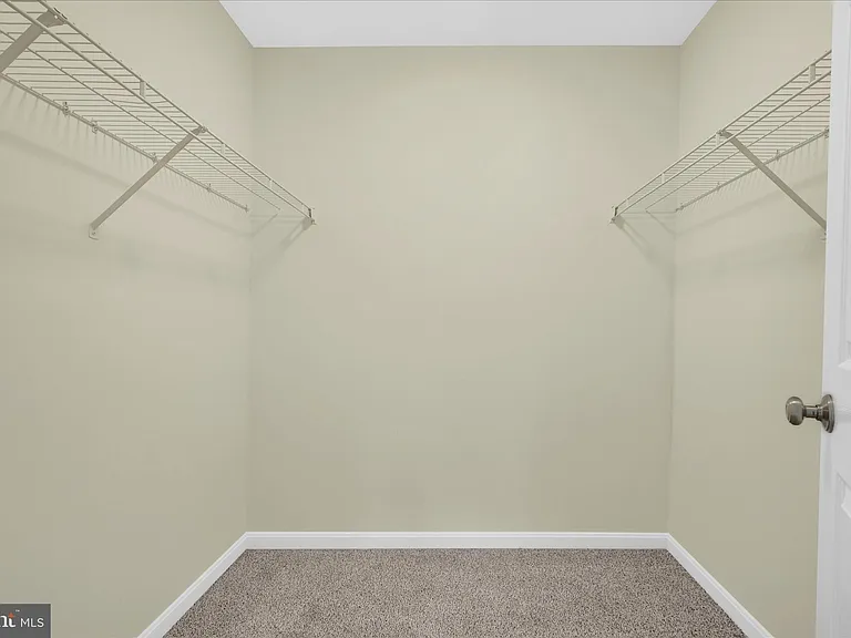 640 Courthouse Cir — Photo 19