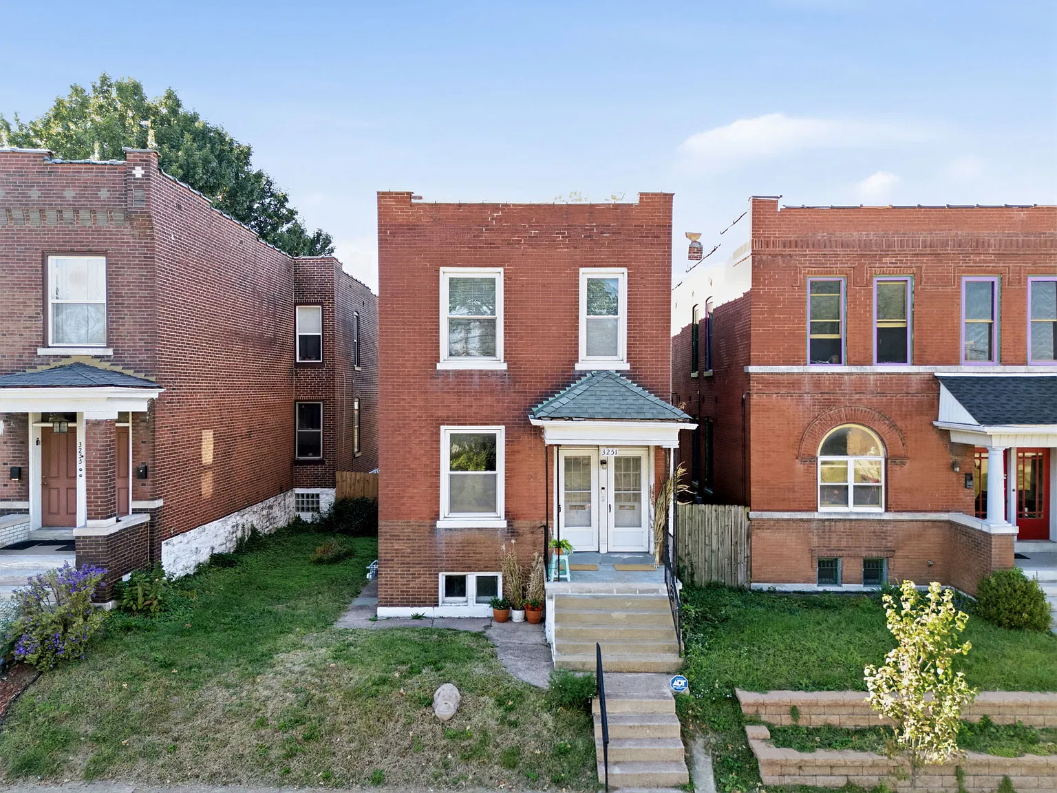 1 bed, 931 sqft, $1,350 — Photo 1