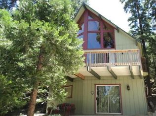 28588 Saginaw Ct, Lake Arrowhead, CA 92352