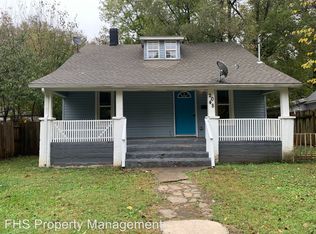 2048 N Kellett Ave, Springfield, MO 65803