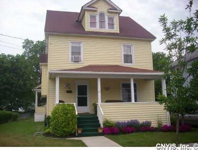 12 Grove Ave, Auburn, NY, 13021