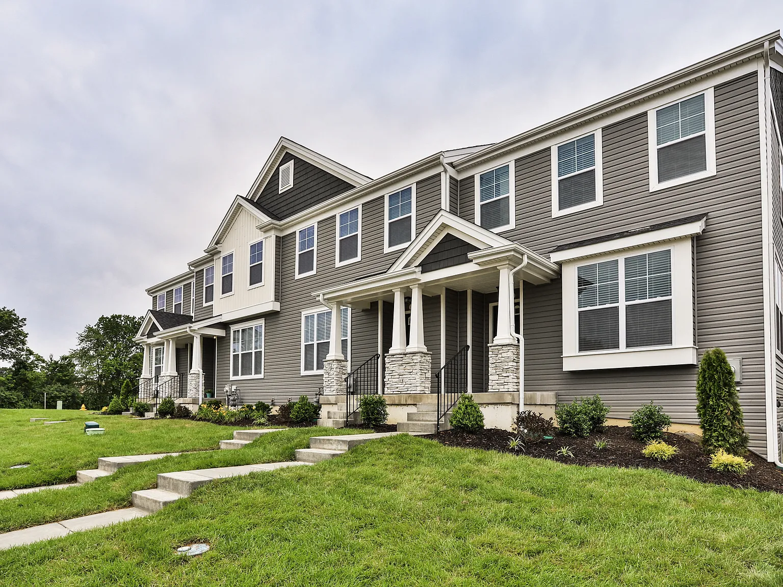 Creekside Landing — Photo 2