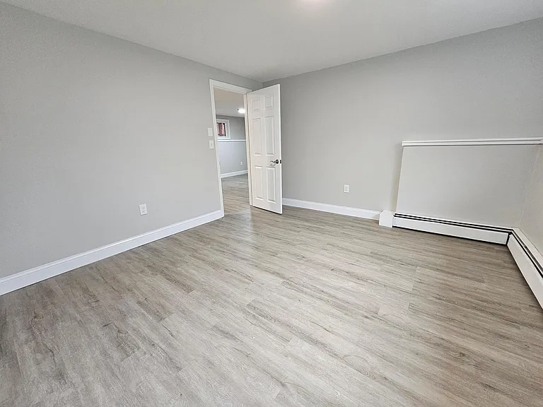 13 Egypt Rd #B — Photo 7