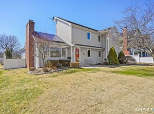 225 Lordship Rd, Stratford, CT 06615
