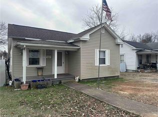 1001 Proctor Dr, High Point, NC 27260