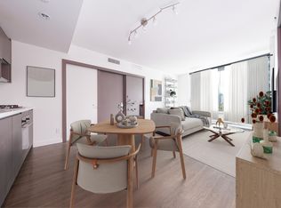 68 Smithe St #1115, Vancouver, BC V6B 0P4
