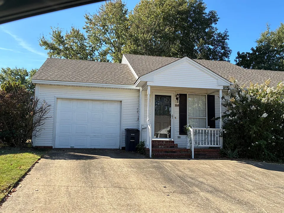 115 River Oaks Blvd