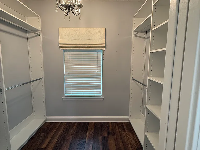 Fox Den Ln — Photo 10