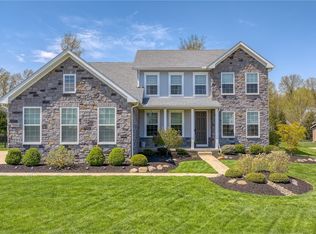 2262 Norton Pl, Avon, OH 44011