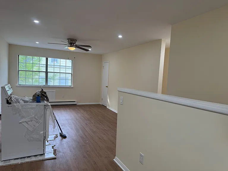27 Fairfield Ave #A2 — Photo 10