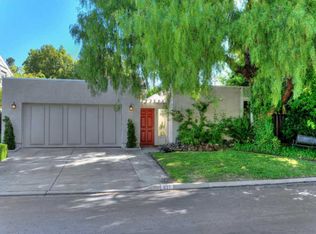 837 Runningwood Cir, Mountain View, CA 94040