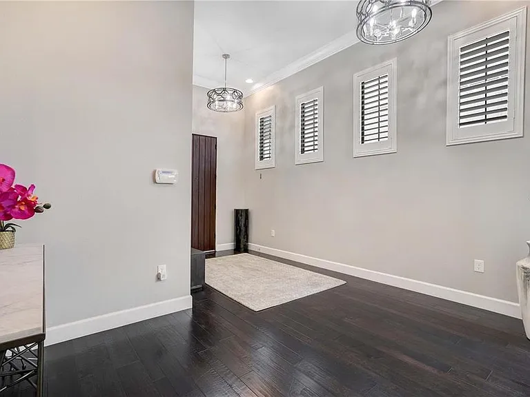 8449 Via Vittoria Way — Photo 2