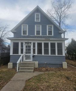 911 Jenks Ave, Saint Paul, MN, 55106
