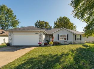 4662 W University St, Springfield, MO 65802