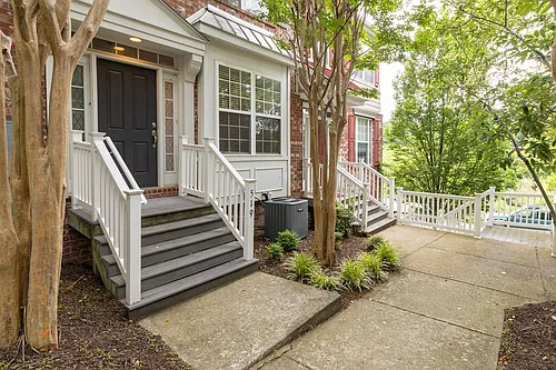 519 Saint Jules Ln Photo 1