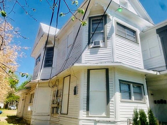2nd image of 3532 Lee St APT 4