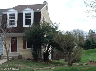15 Alden Ct, Sterling, VA 20165