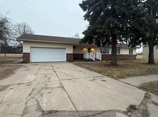 3619 Palomino Pl, Grand Island, NE 68801