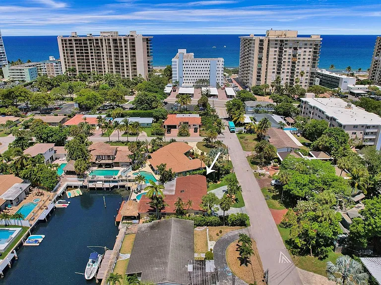 2051 Coral Reef Dr — Photo 49