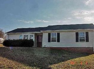 116 W Celestial Dr, Greer, SC 29651