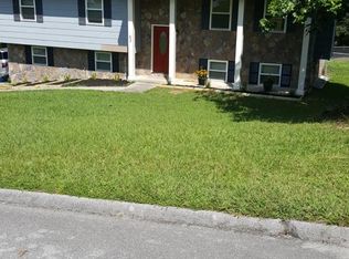 63 Browndale Ln, Ringgold, GA 30736