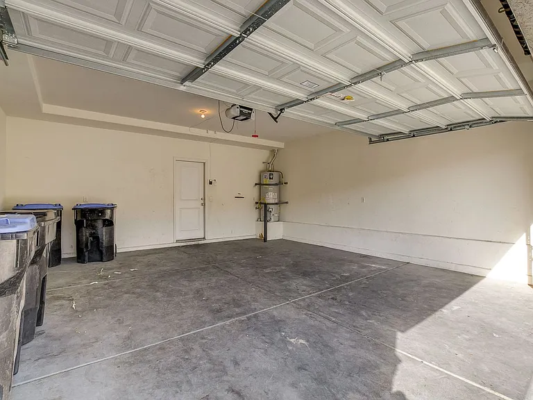 4020 Thomas Patrick Ave — Photo 30